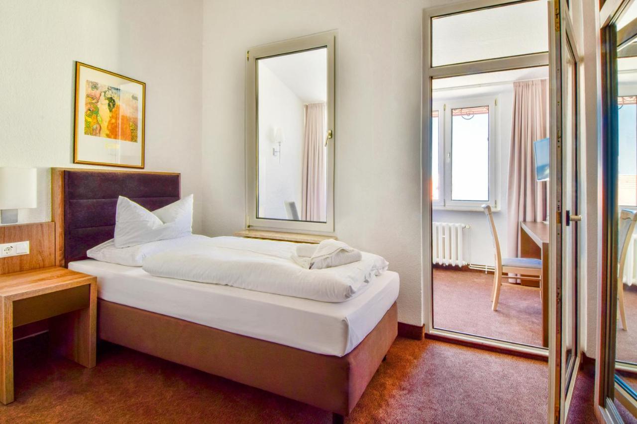Villa Auszeit Hotel Garni 제바트헤링스도르프 외부 사진