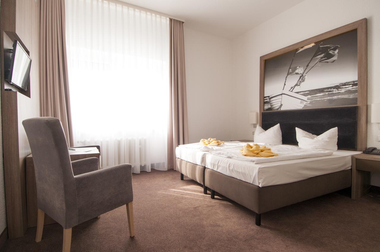 Villa Auszeit Hotel Garni 제바트헤링스도르프 외부 사진