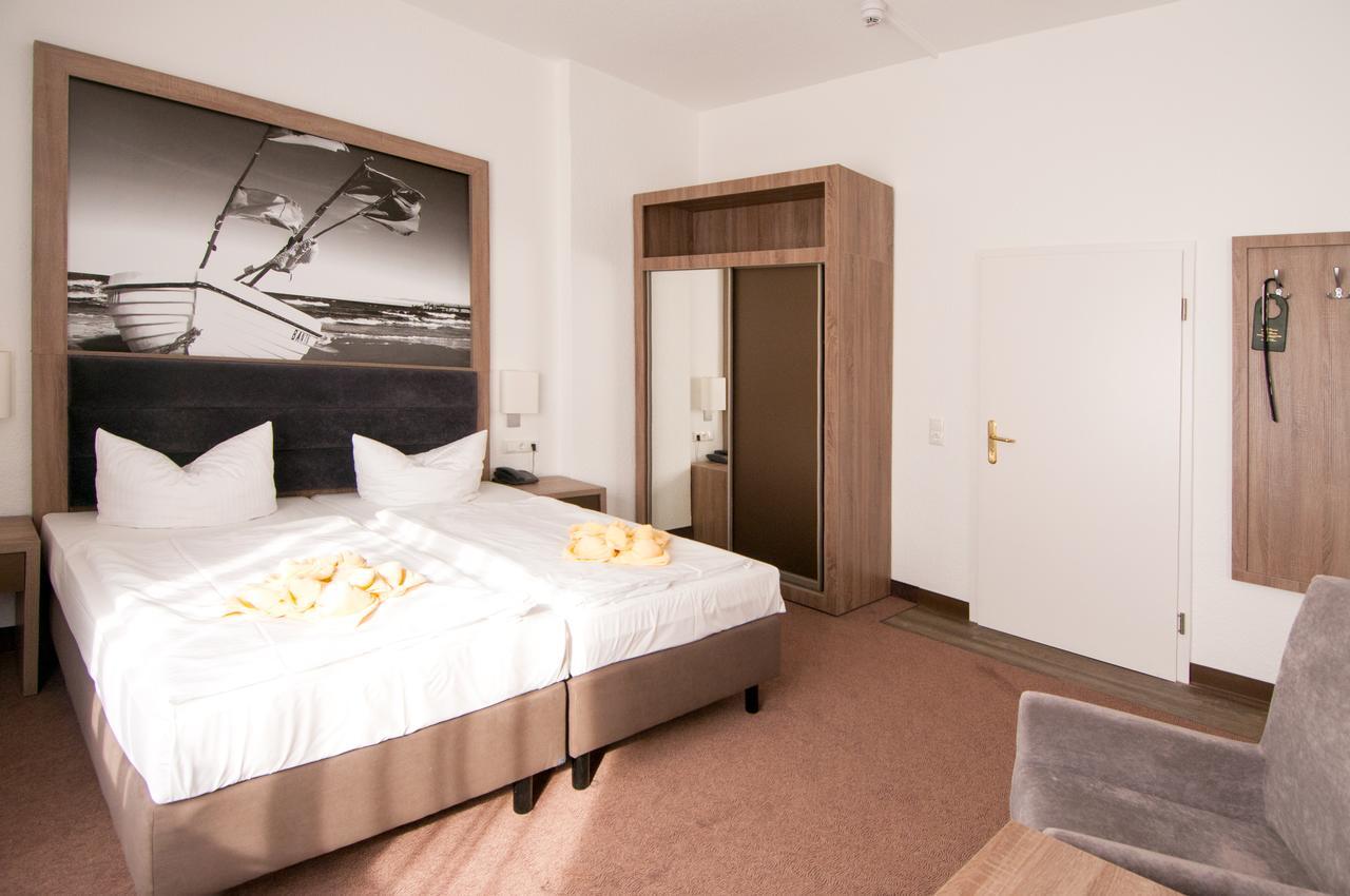 Villa Auszeit Hotel Garni 제바트헤링스도르프 외부 사진