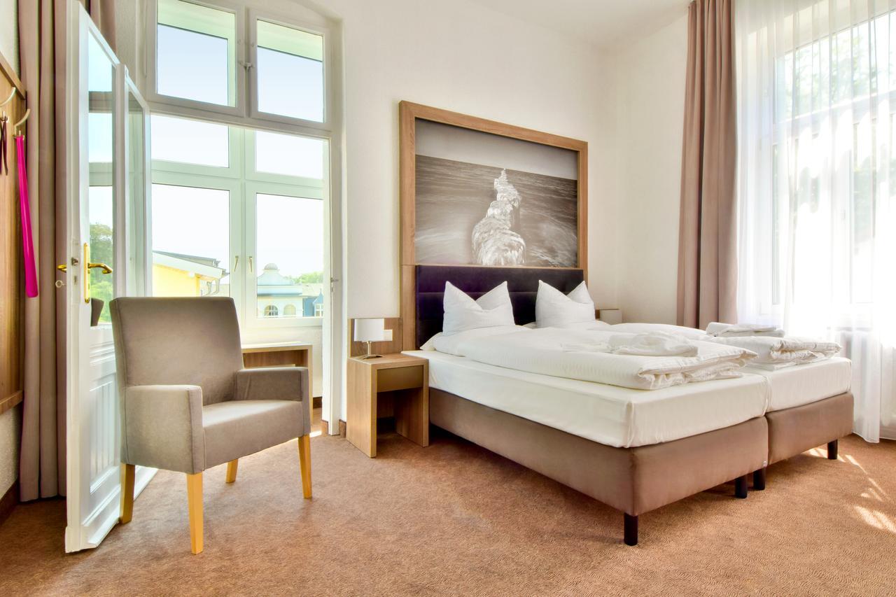 Villa Auszeit Hotel Garni 제바트헤링스도르프 외부 사진