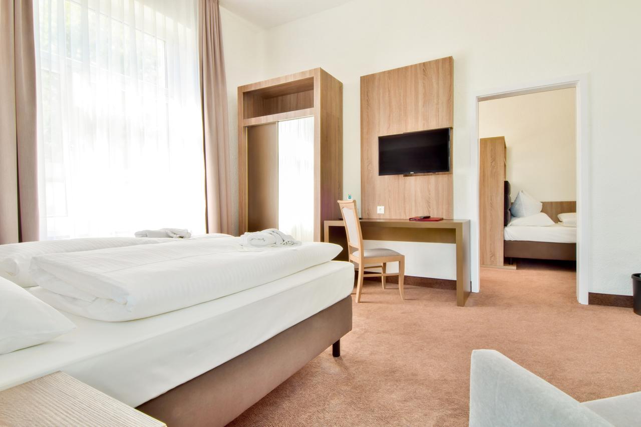 Villa Auszeit Hotel Garni 제바트헤링스도르프 외부 사진